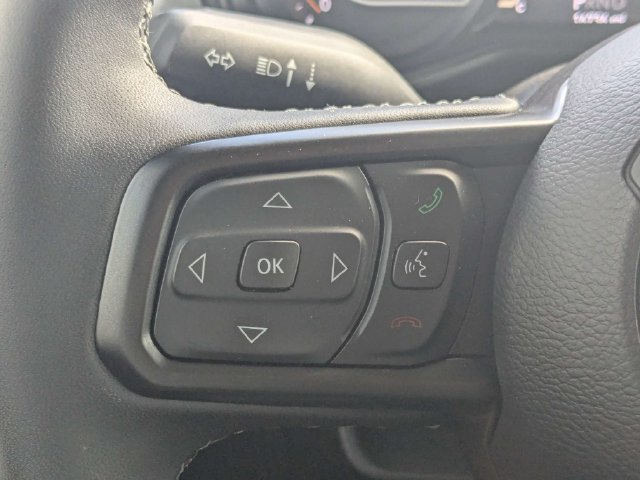 Used 2025 Jeep Wrangler Sport AWD/4WD image 25