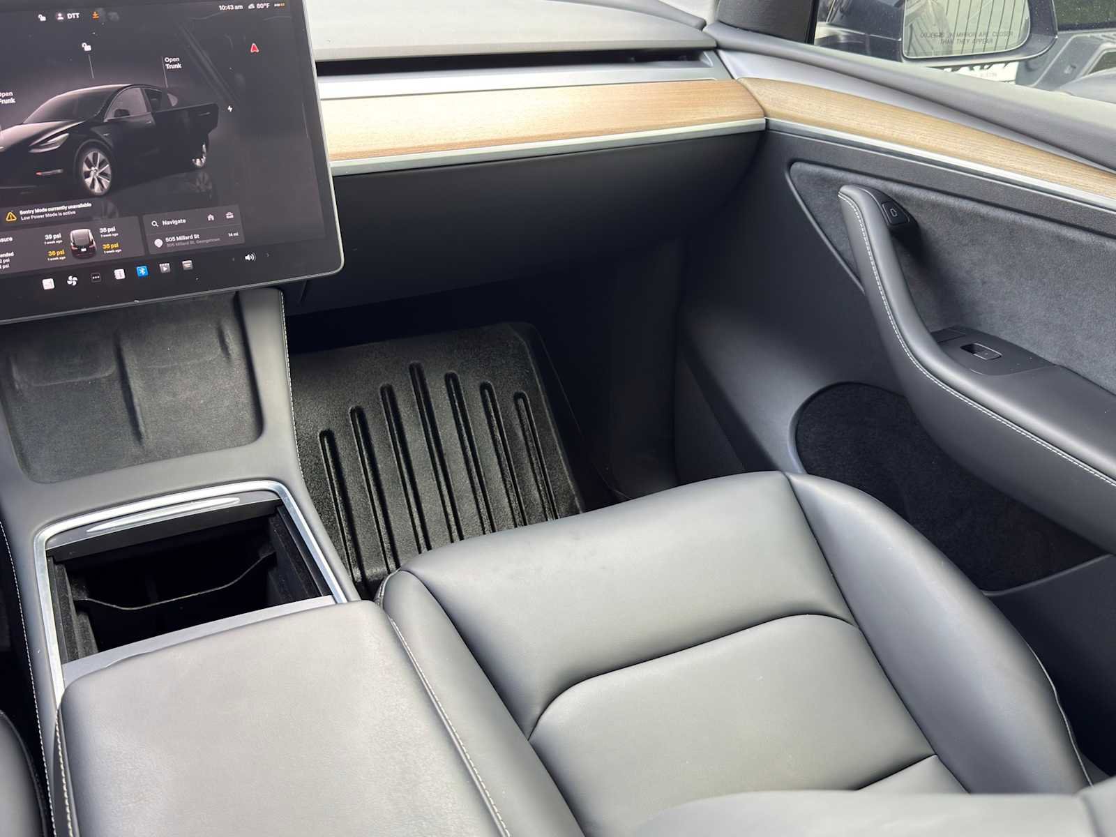 Used 2023 Tesla Model Y Long Range AWD/4WD image 31