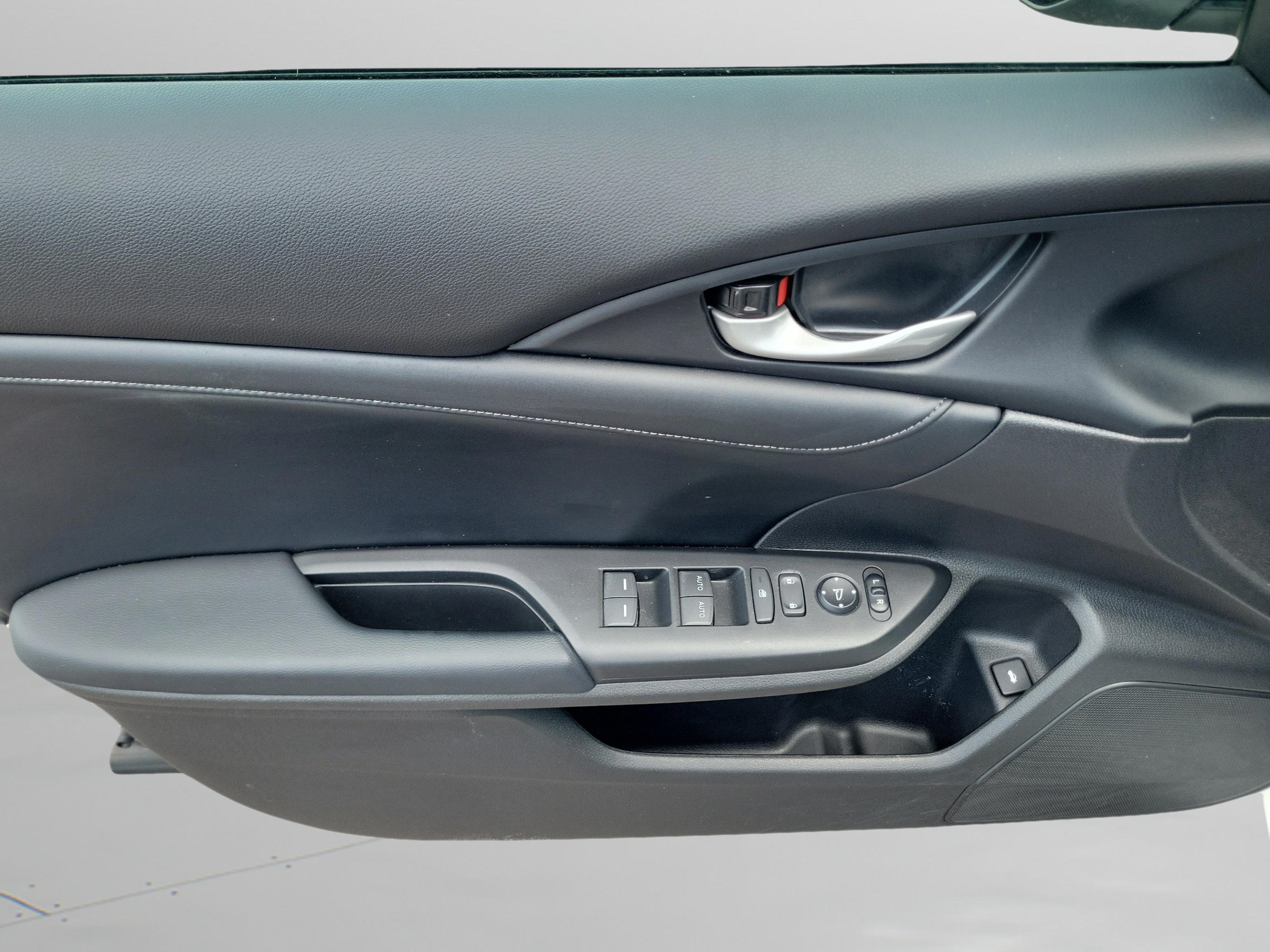 Certified 2022 Honda Insight Touring image 20