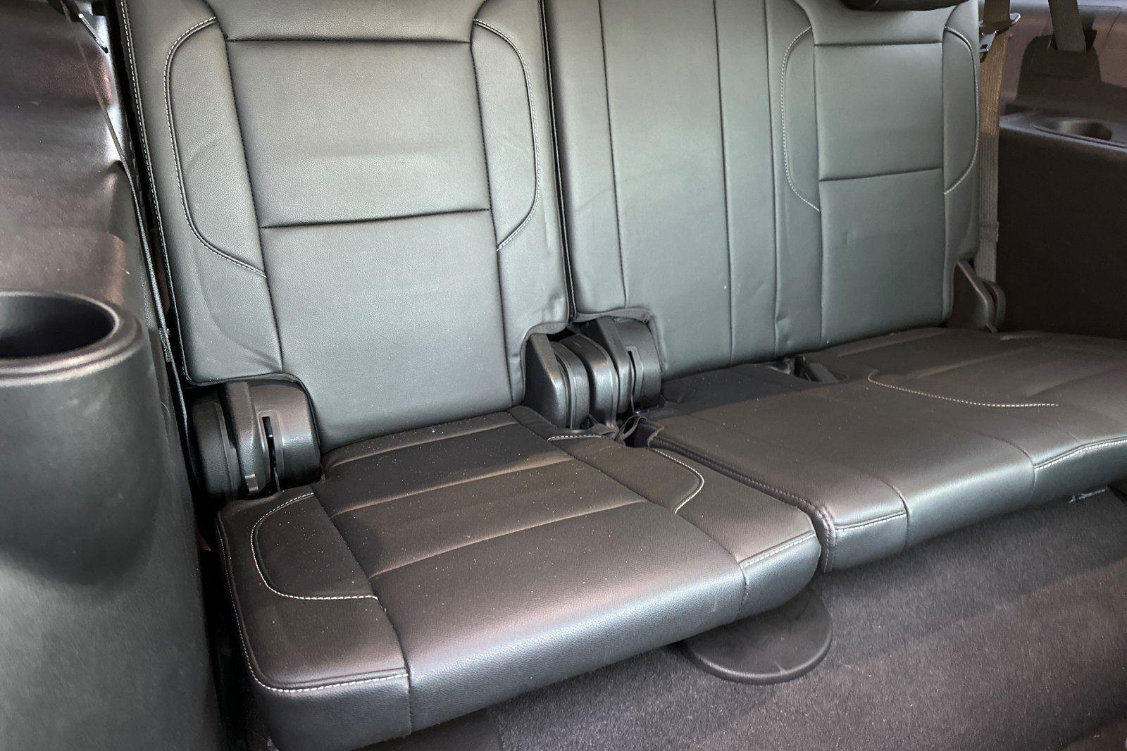 Used 2019 Chevrolet Suburban LT image 15