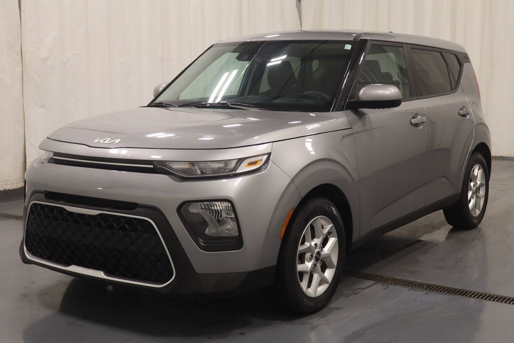 Used 2022 Kia Soul LX w/ Technology Package image 6