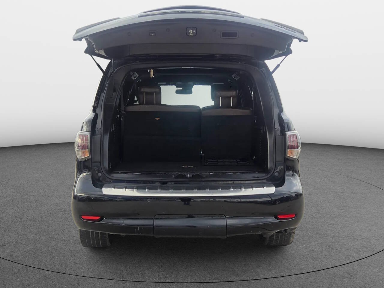 Used 2017 INFINITI QX80 Limited AWD/4WD image 7