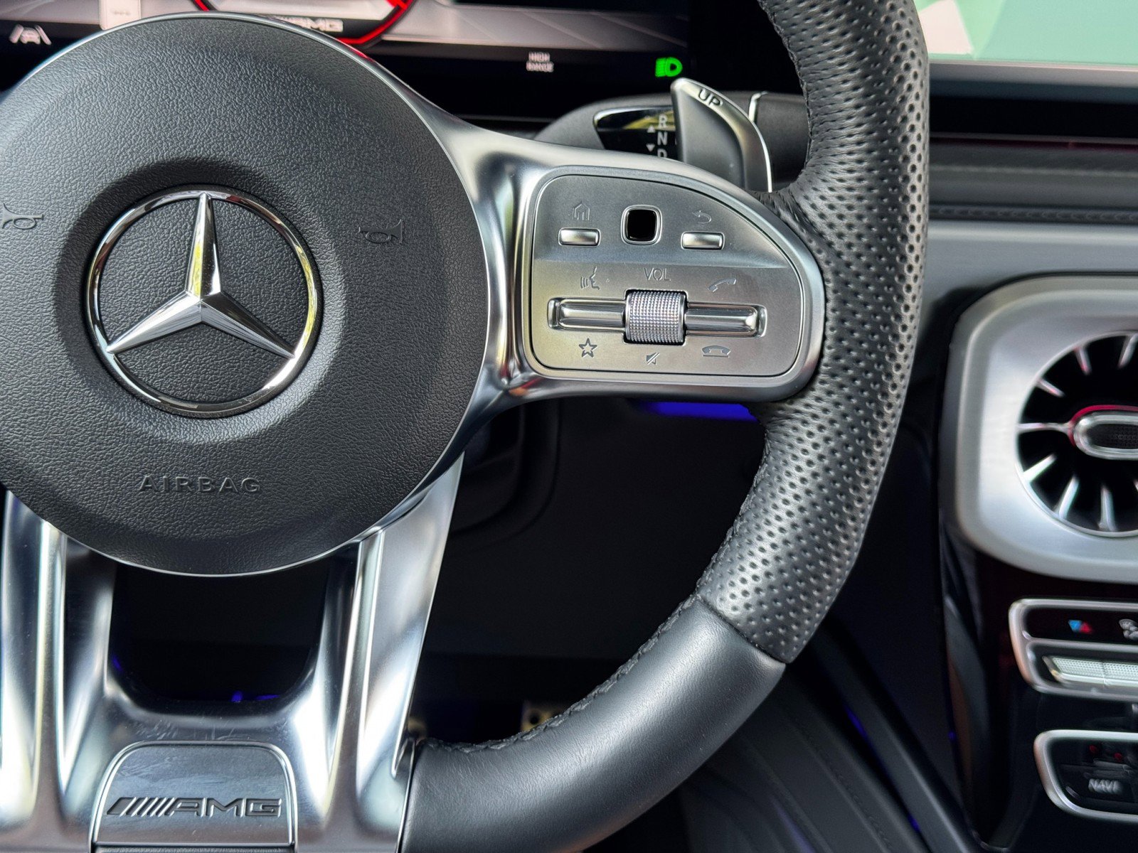 Used 2022 Mercedes-Benz G 63 AMG Squared image 27