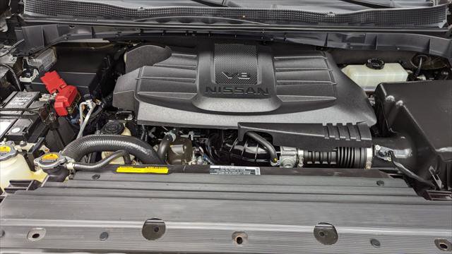 Used 2023 Nissan Titan SV image 27