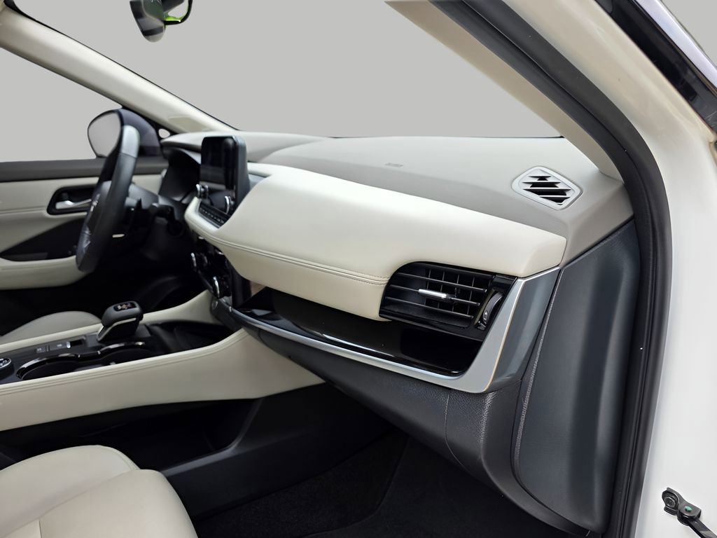 Used 2023 Nissan Rogue SL w/ SL Premium Package AWD/4WD image 13