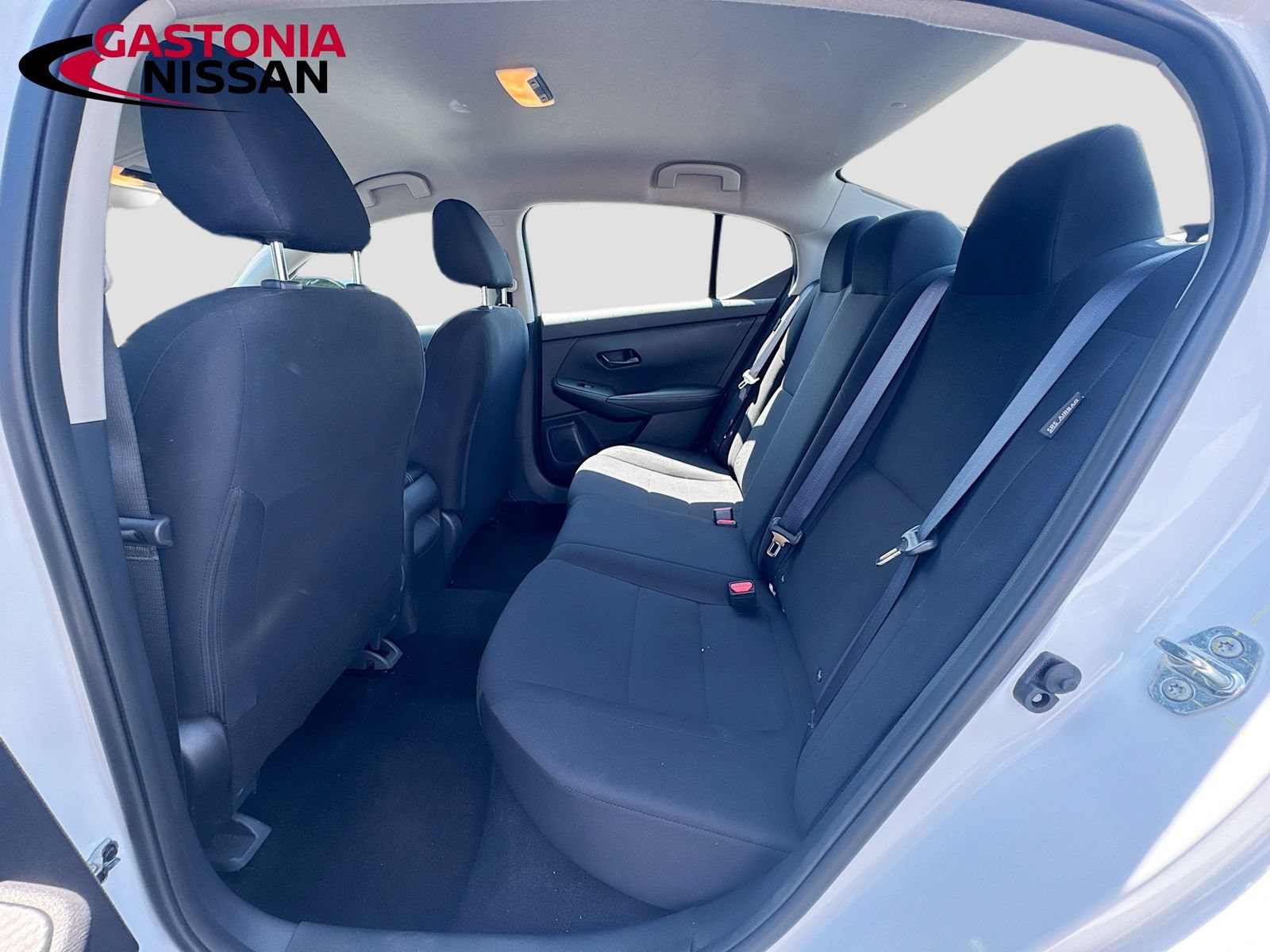Used 2025 Nissan Sentra S FWD image 31