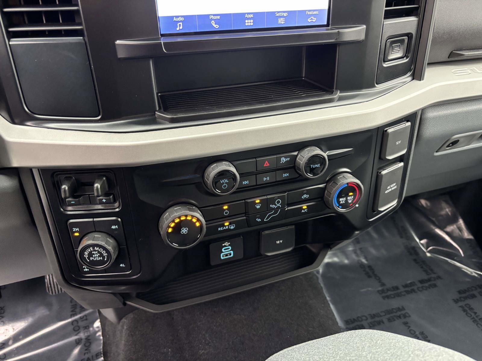 New 2026 Ford F350 XLT w/ Tremor Off-Road Package AWD/4WD image 23
