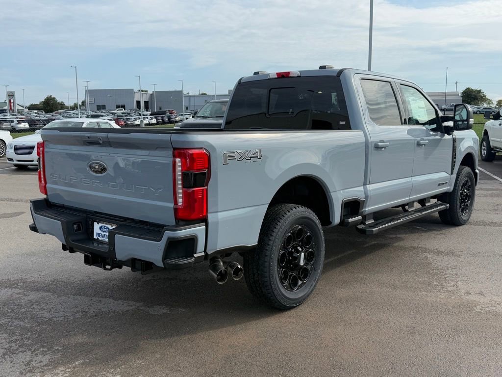New 2026 Ford F250 Lariat w/ Black Appearance Package image 35