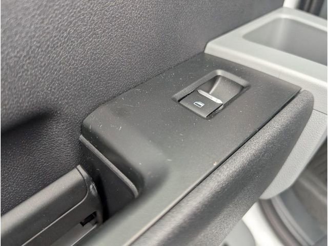 New 2025 Ford F550 4x4 Crew Cab image 12