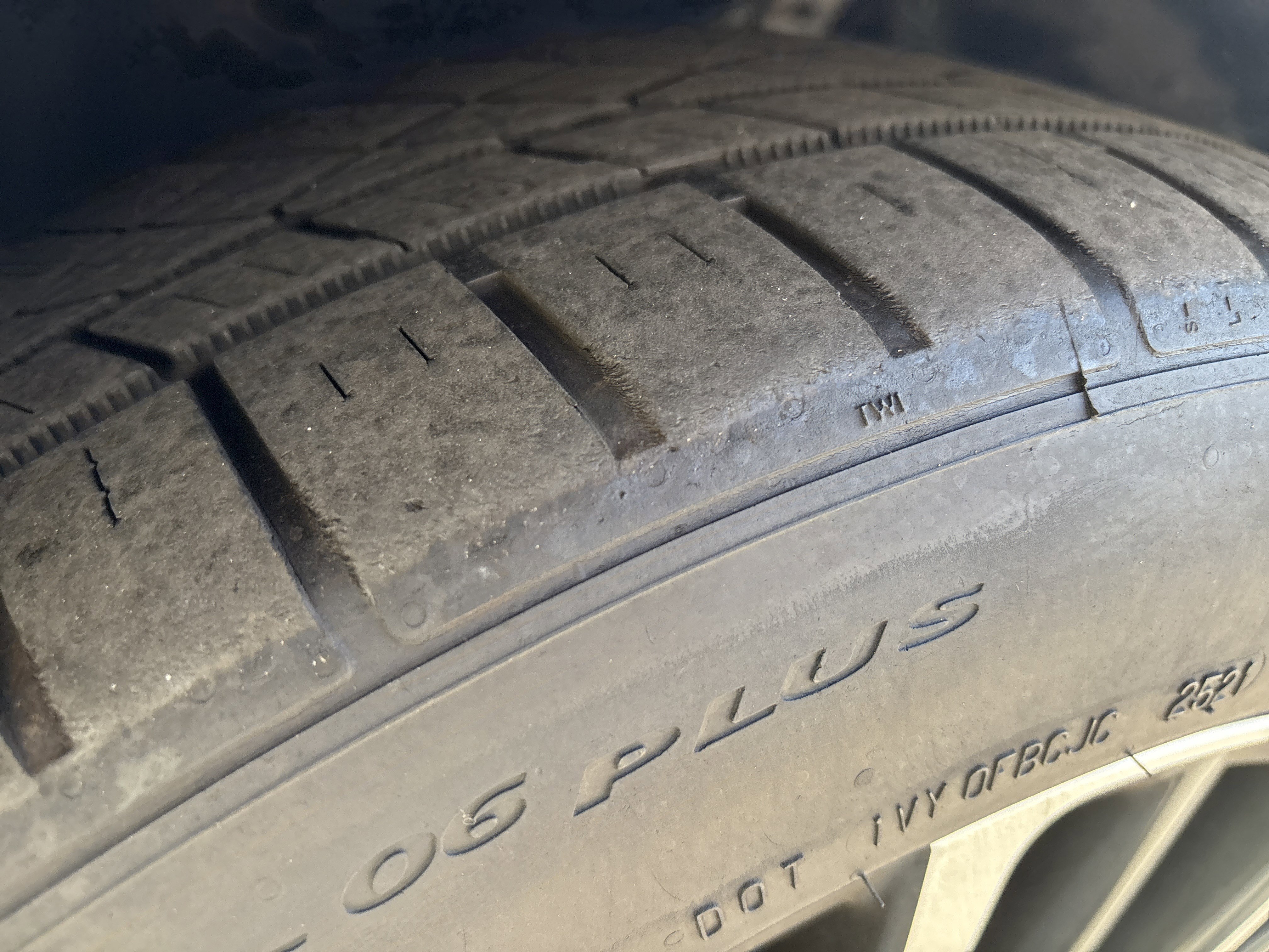 Certified 2022 Lexus ES 250 w/ Premium Package image 12