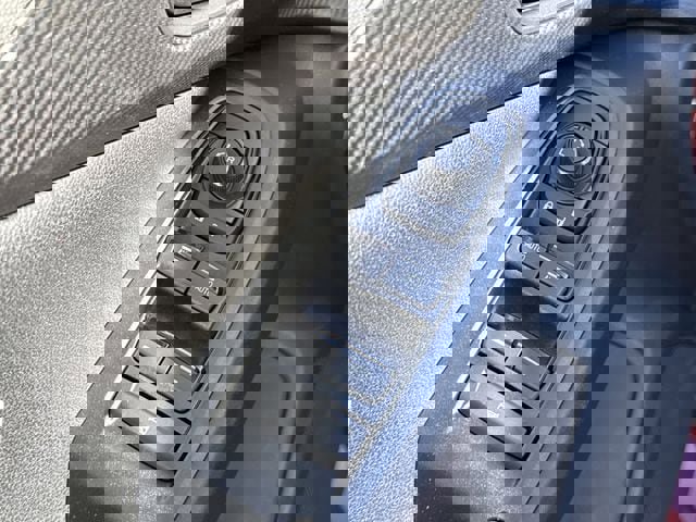 New 2026 Subaru Crosstrek 2.0i Premium image 24