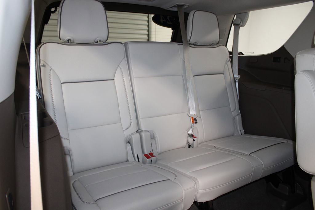 Used 2024 GMC Yukon Denali w/ Denali Reserve Package AWD/4WD image 34