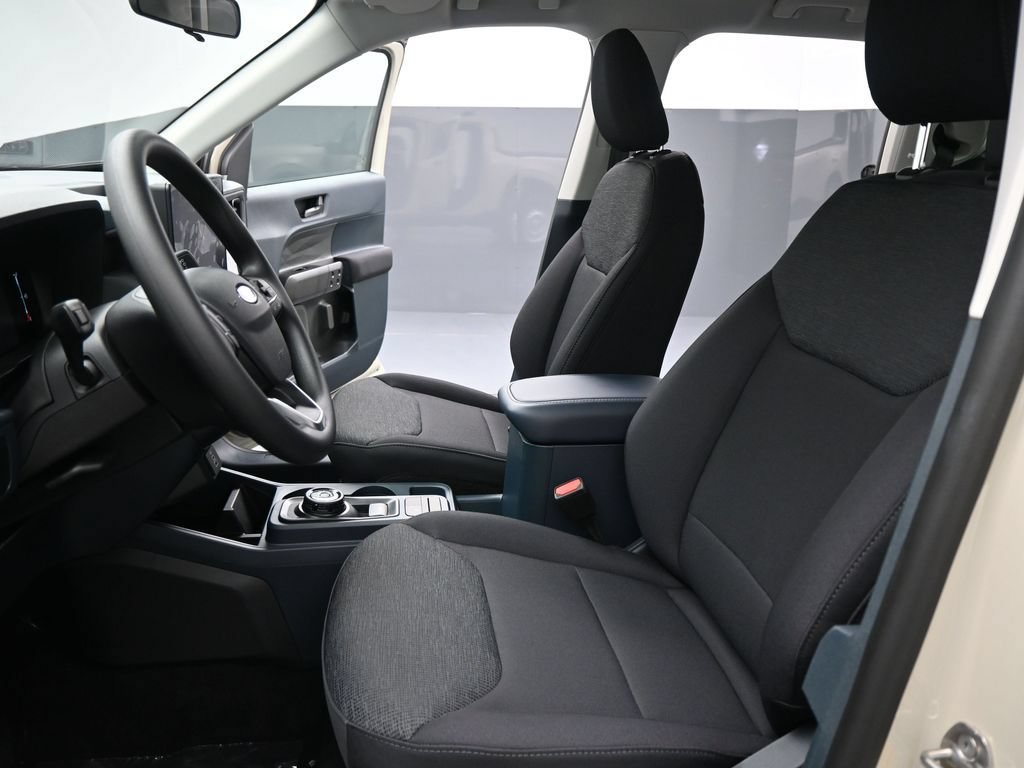 New 2025 Ford Maverick XL FWD image 9