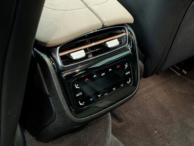 Used 2022 Mercedes-Benz EQS AMG 4MATIC image 19