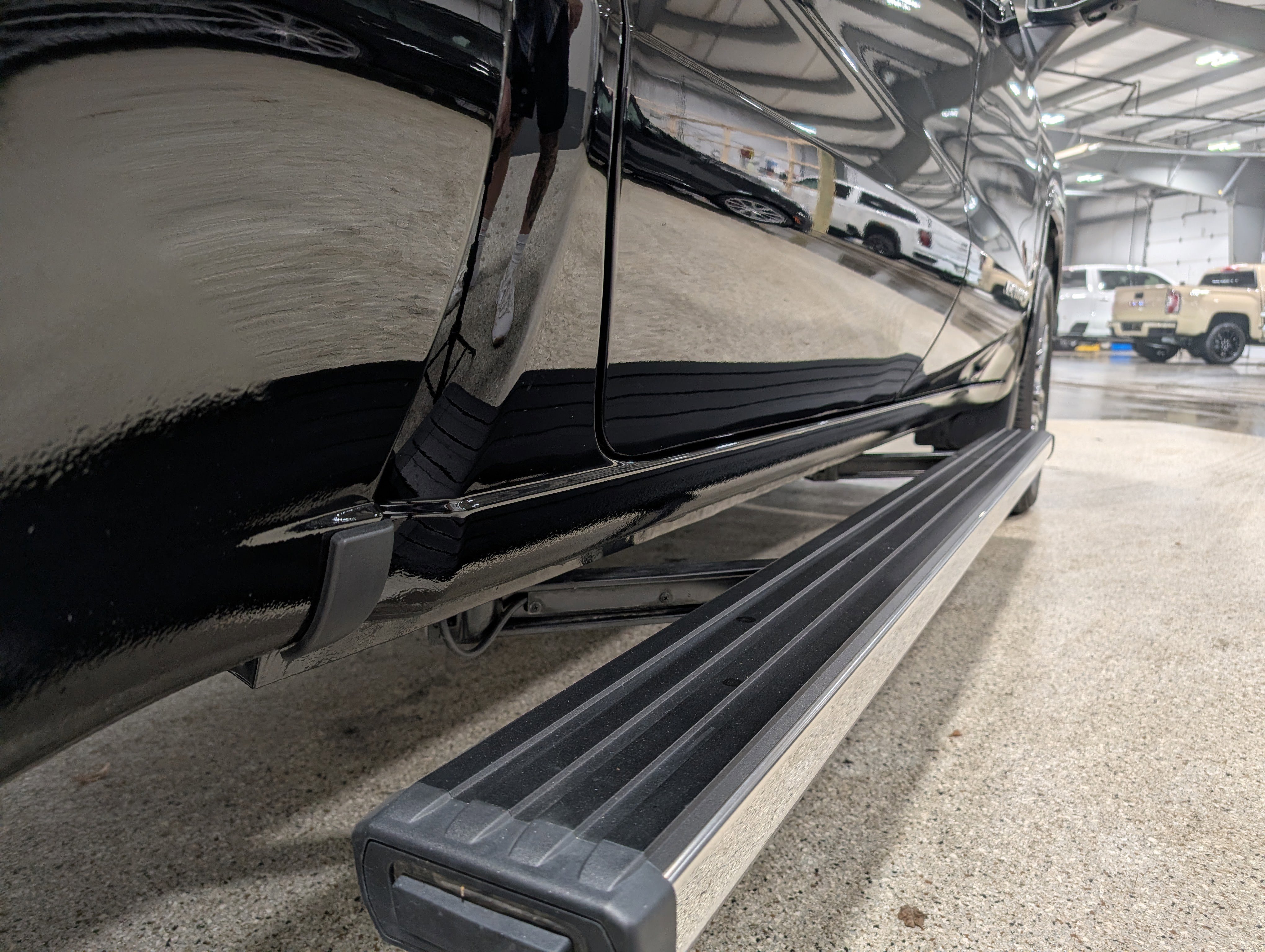 Used 2025 GMC Sierra 1500 Denali Ultimate image 11