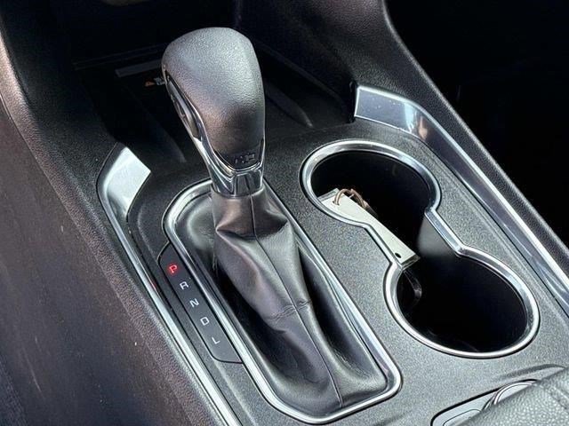 Used 2023 Chevrolet Traverse LT image 22