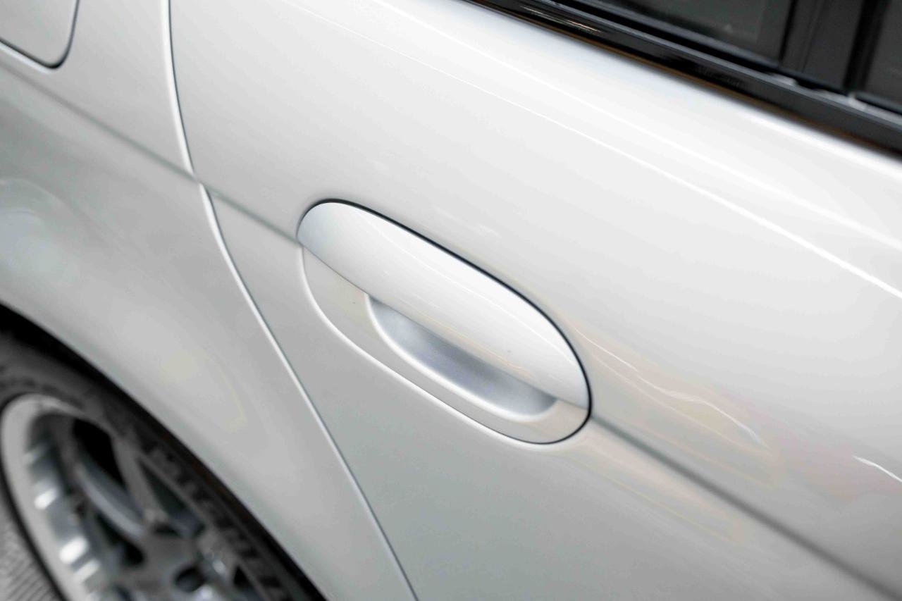 Used 2002 BMW M5 RWD image 25