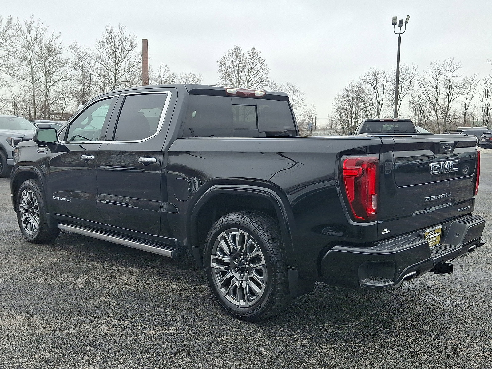 Used 2024 GMC Sierra 1500 Denali Ultimate image 5
