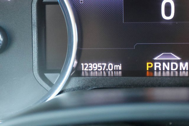 Used 2021 Ford Expedition Platinum image 40