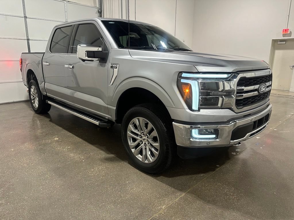 Used 2024 Ford F150 Lariat w/ FX4 Off-Road Package AWD/4WD image 3