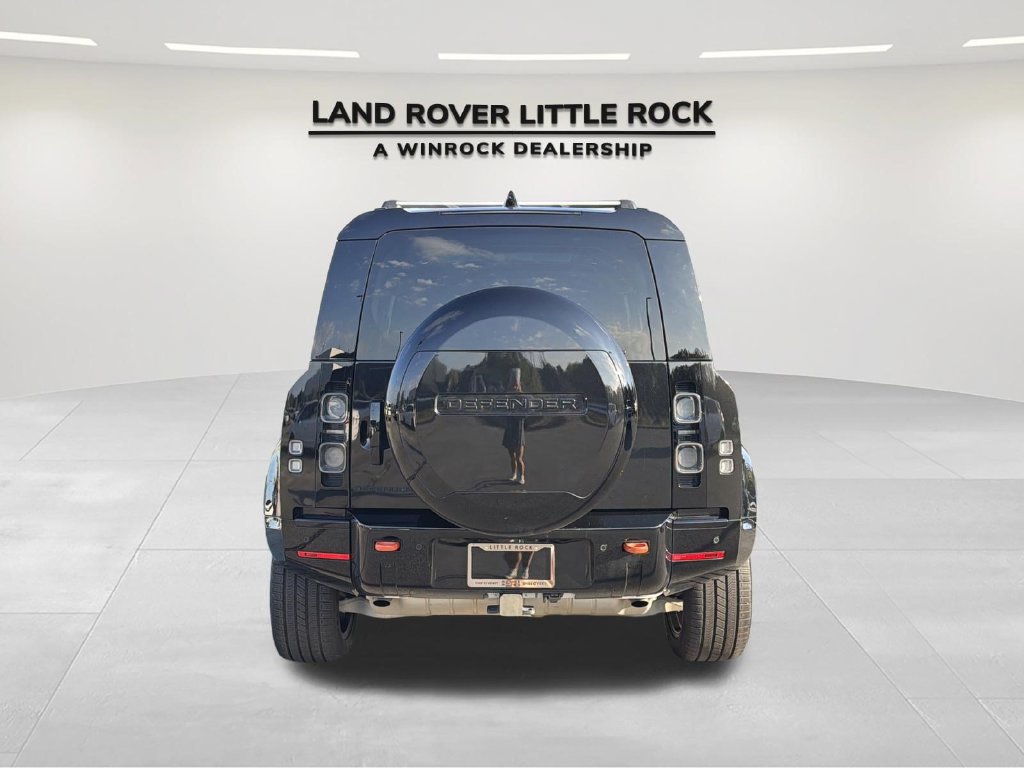 Used 2024 Land Rover Defender 110 X AWD/4WD image 7