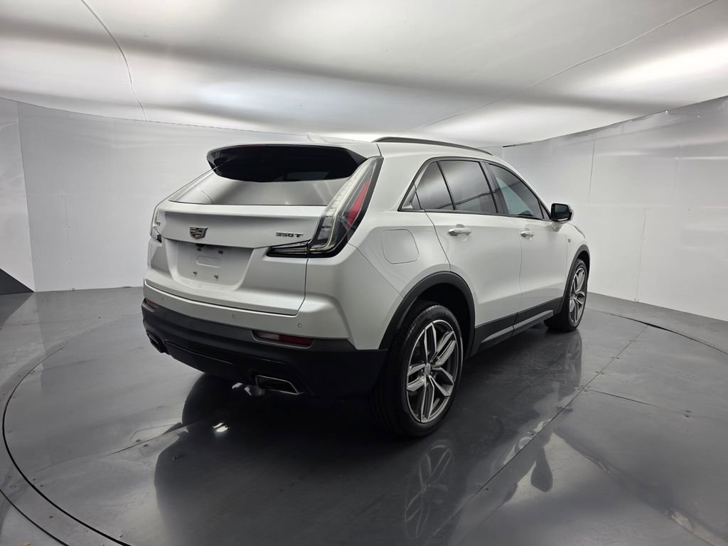 Used 2023 Cadillac XT4 Sport FWD image 4