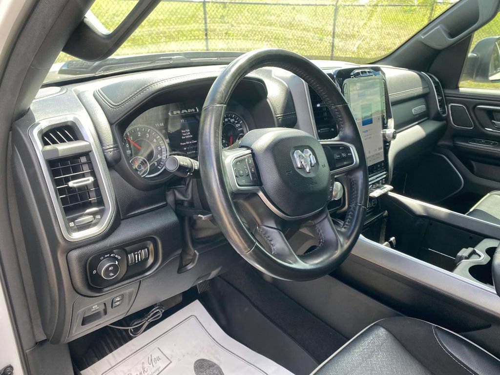 Used 2022 RAM 1500 Laramie AWD/4WD image 22