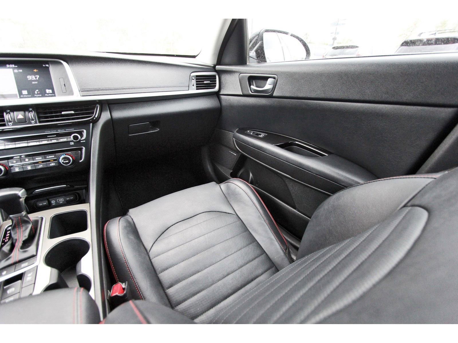 Used 2019 Kia Optima SX image 12