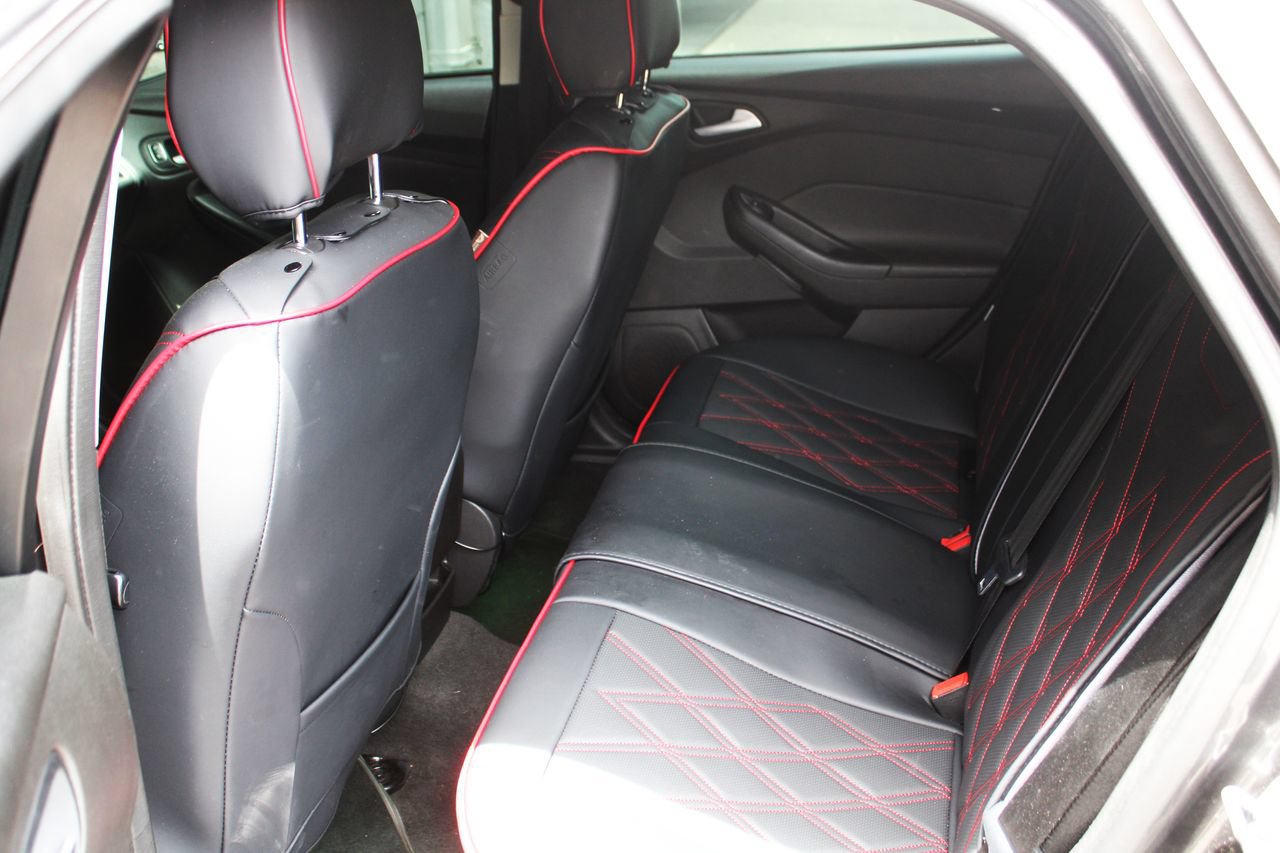 Used 2016 Ford Focus SE FWD image 10