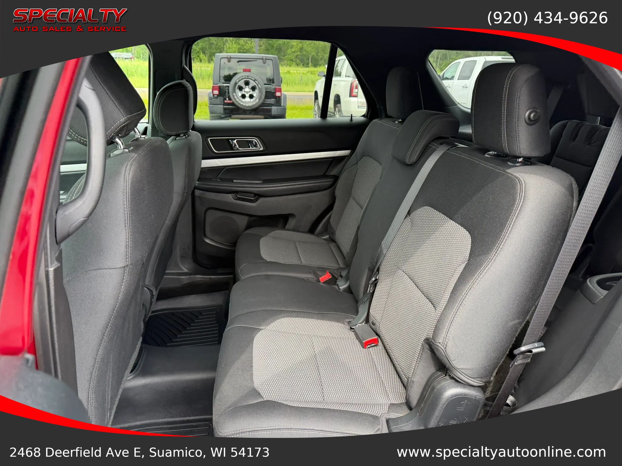 Used 2017 Ford Explorer XLT w/ Equipment Group 201A AWD/4WD image 23