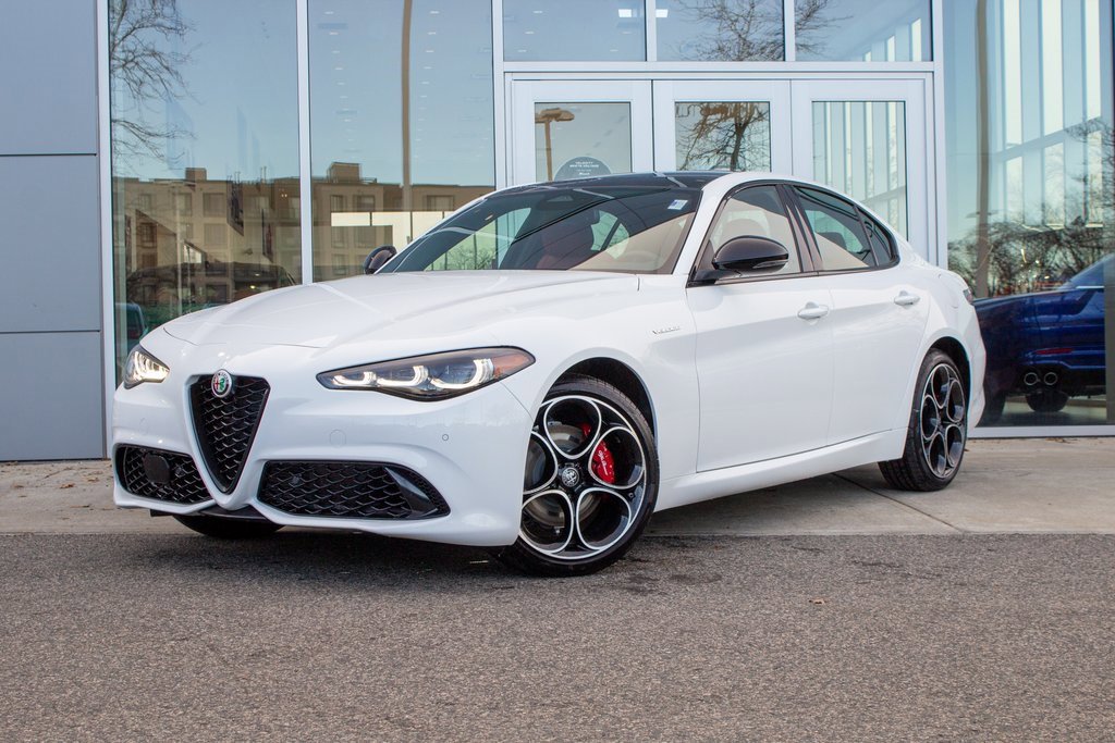 New 2025 Alfa Romeo Giulia AWD