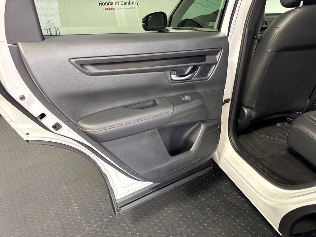 Used 2024 Honda CR-V Sport-L image 12