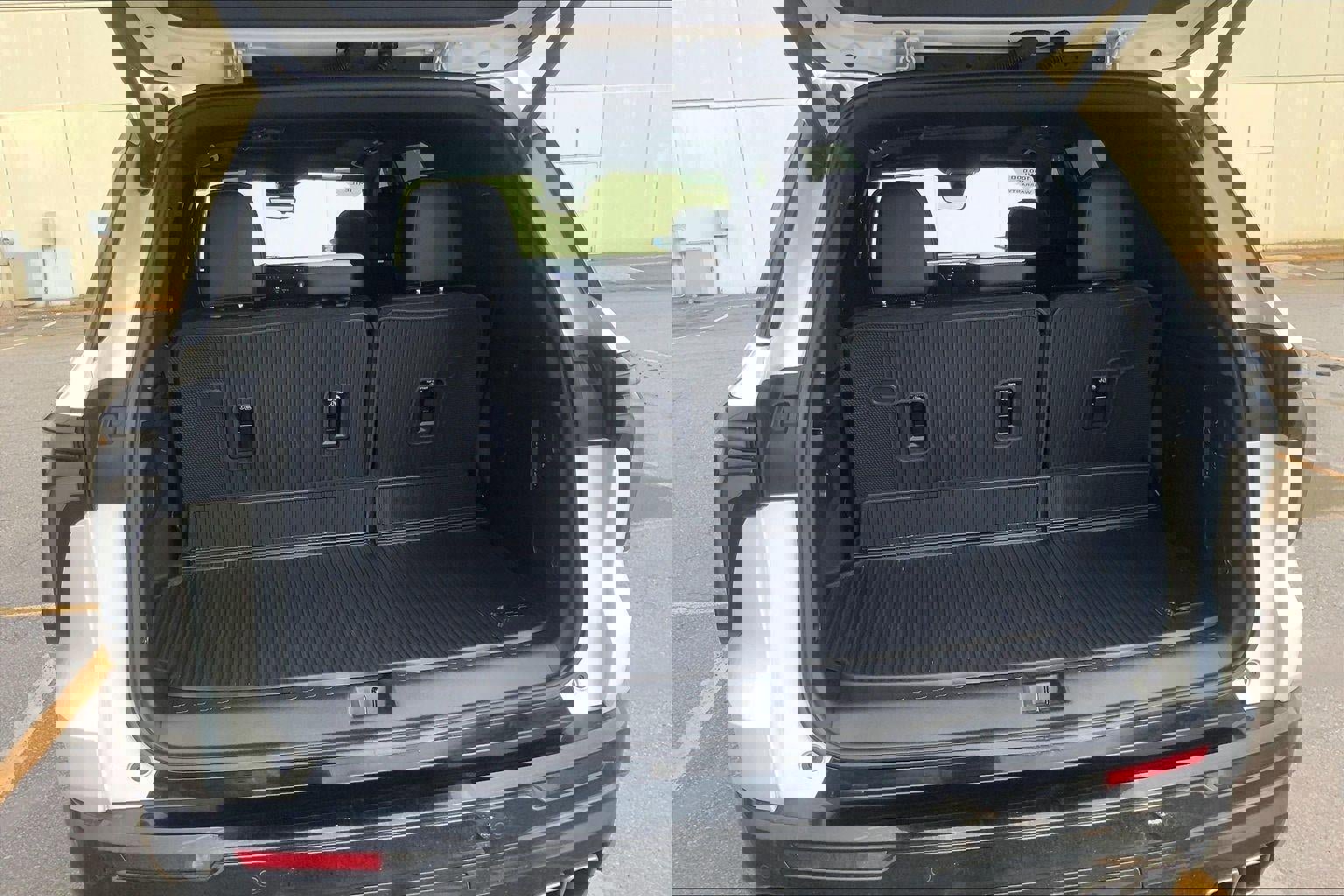 Used 2025 Chevrolet Traverse High Country image 4