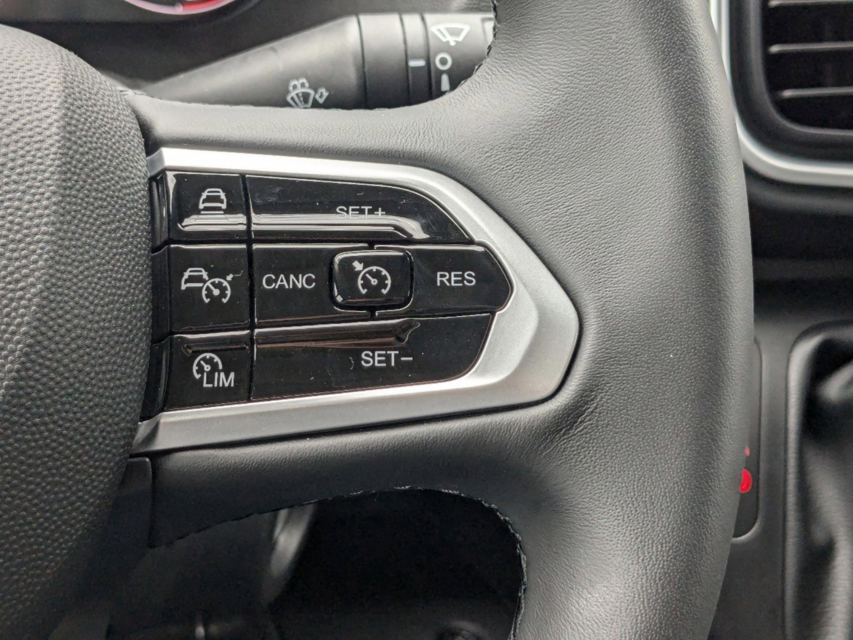 New 2025 RAM ProMaster 3500 w/ Leather Interior Group image 33