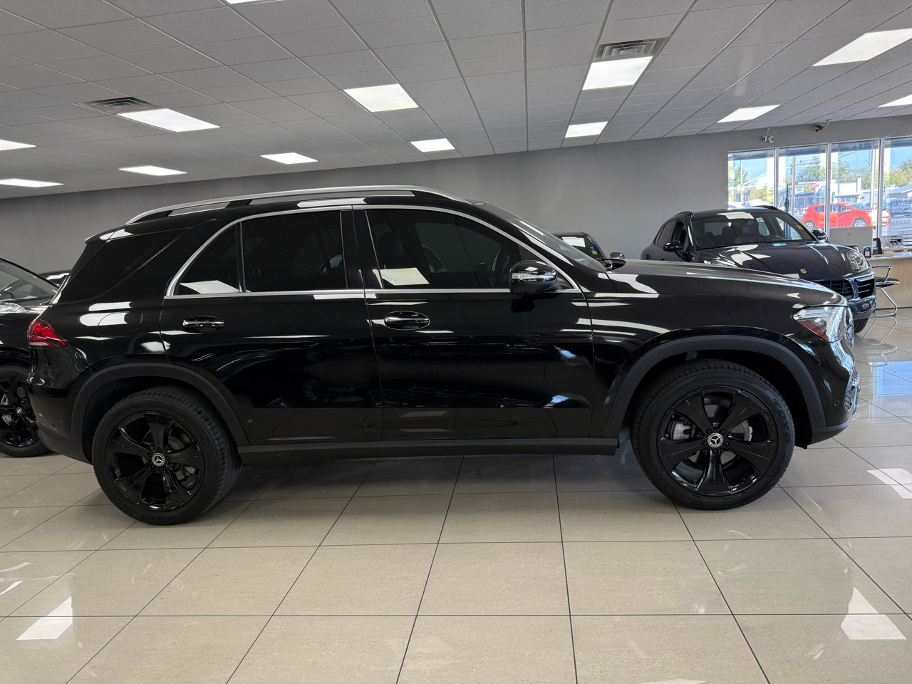 Used 2020 Mercedes-Benz GLE 350 w/ Parking Assist Package image 8