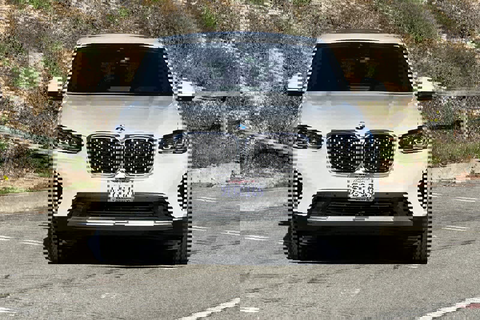 Certified 2023 BMW X4 xDrive30i w/ Premium Package image 10