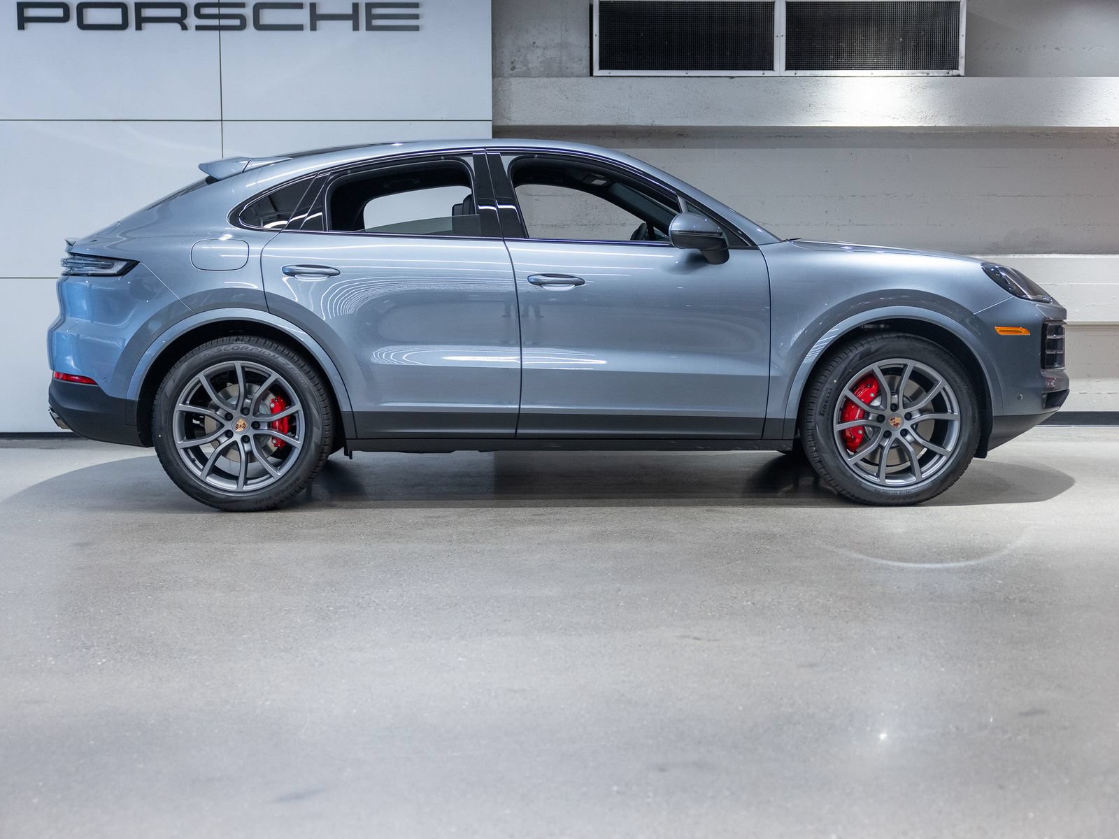 New 2026 Porsche Cayenne S AWD/4WD image 9