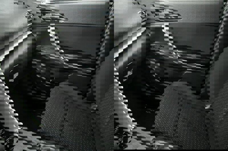 Used 2020 Mitsubishi Eclipse Cross ES image 31