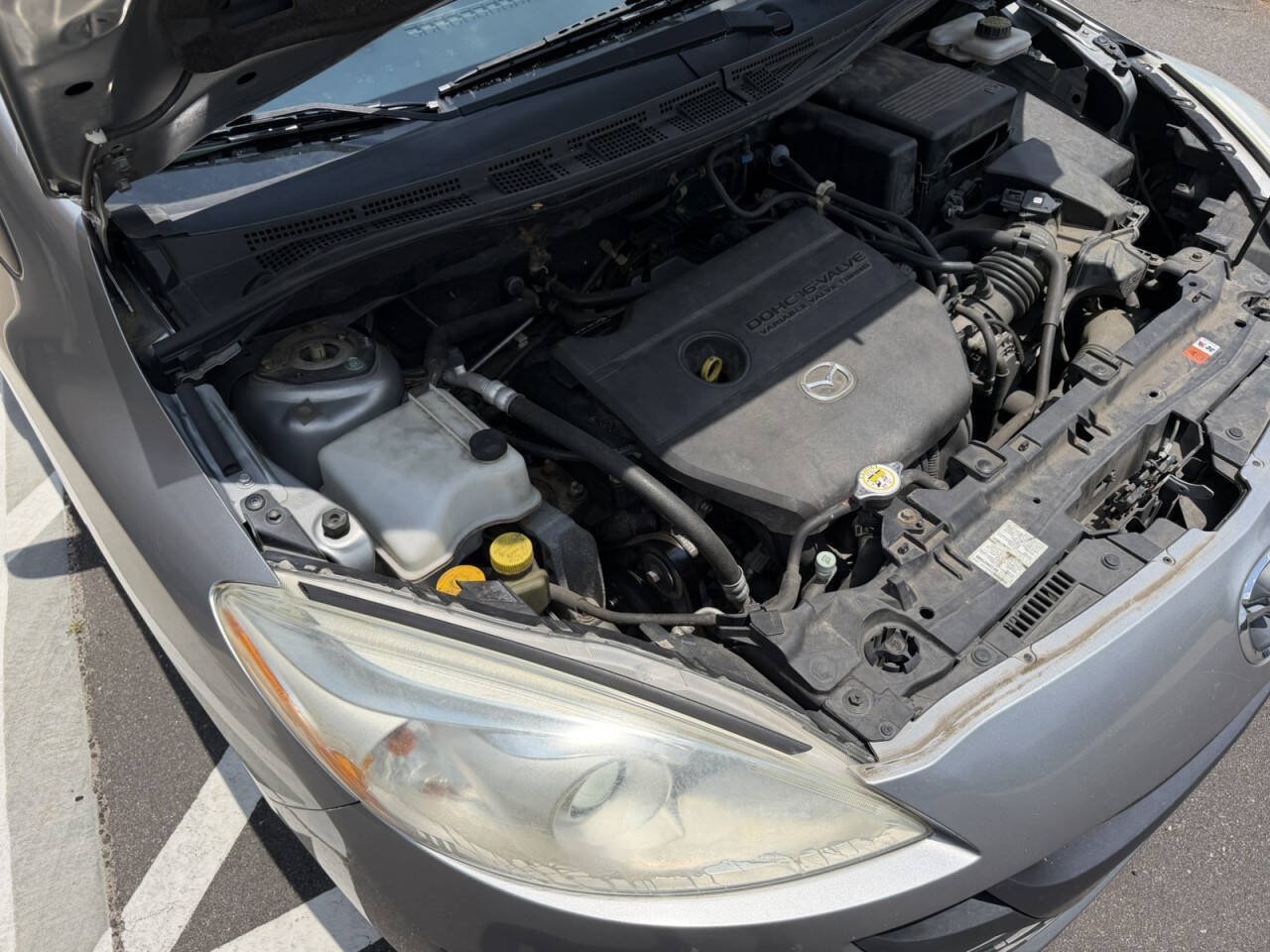 Used 2012 MAZDA MAZDA5 Touring w/ Moonroof & Audio Pkg FWD image 35