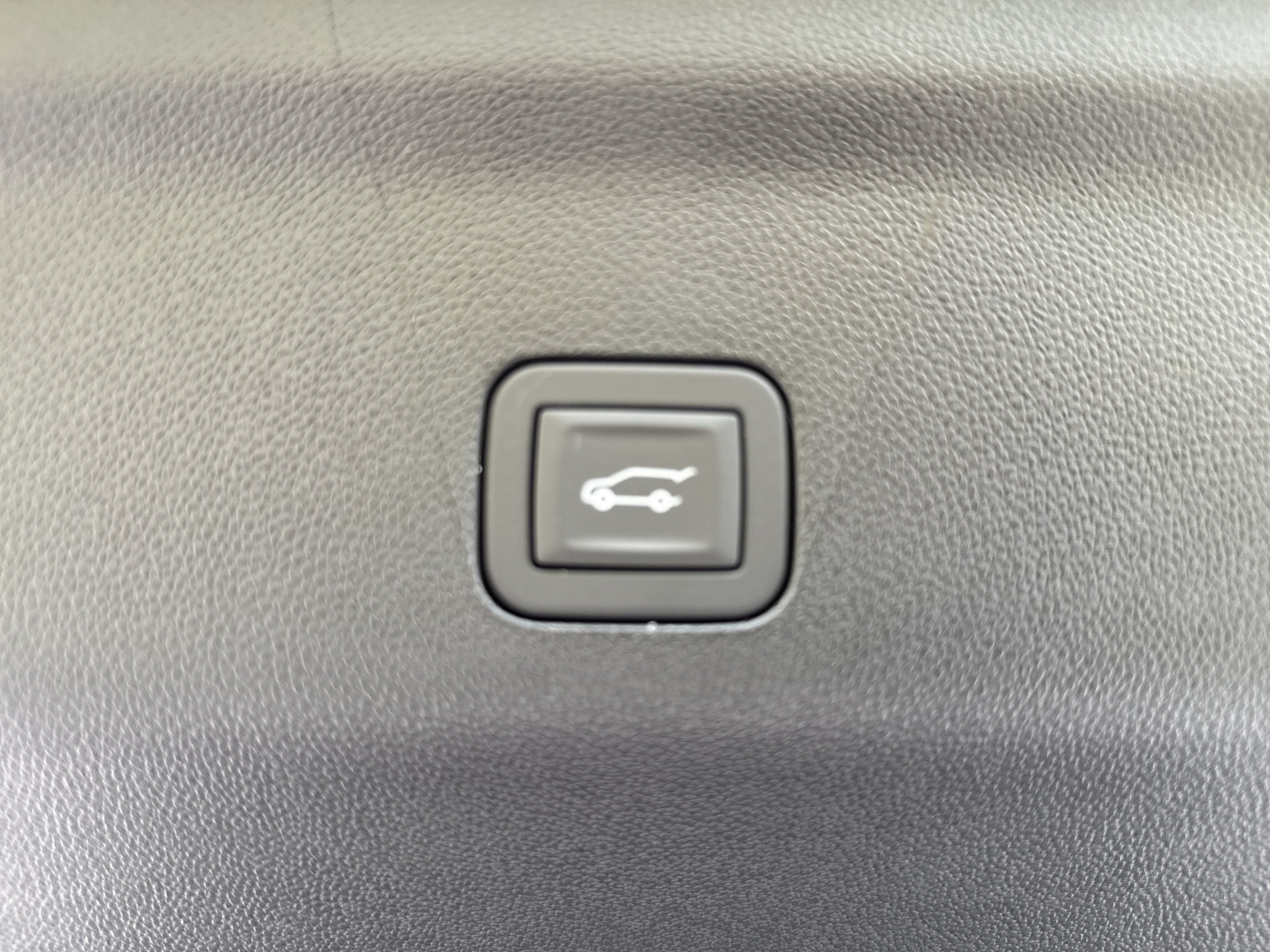New 2026 GMC Yukon XL Elevation AWD/4WD image 37