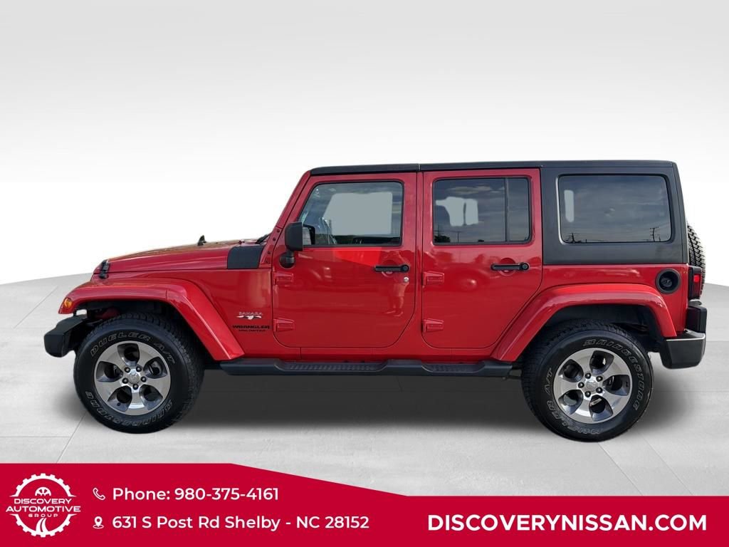 Used 2017 Jeep Wrangler Unlimited Sahara w/ Connectivity Group image 10
