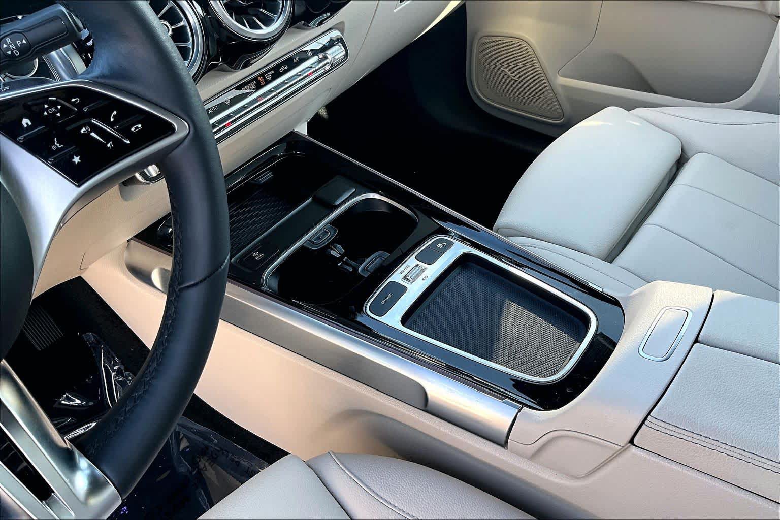 Used 2024 Mercedes-Benz EQB 250+ image 14