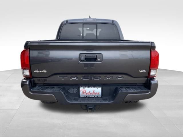 Used 2020 Toyota Tacoma SR image 4