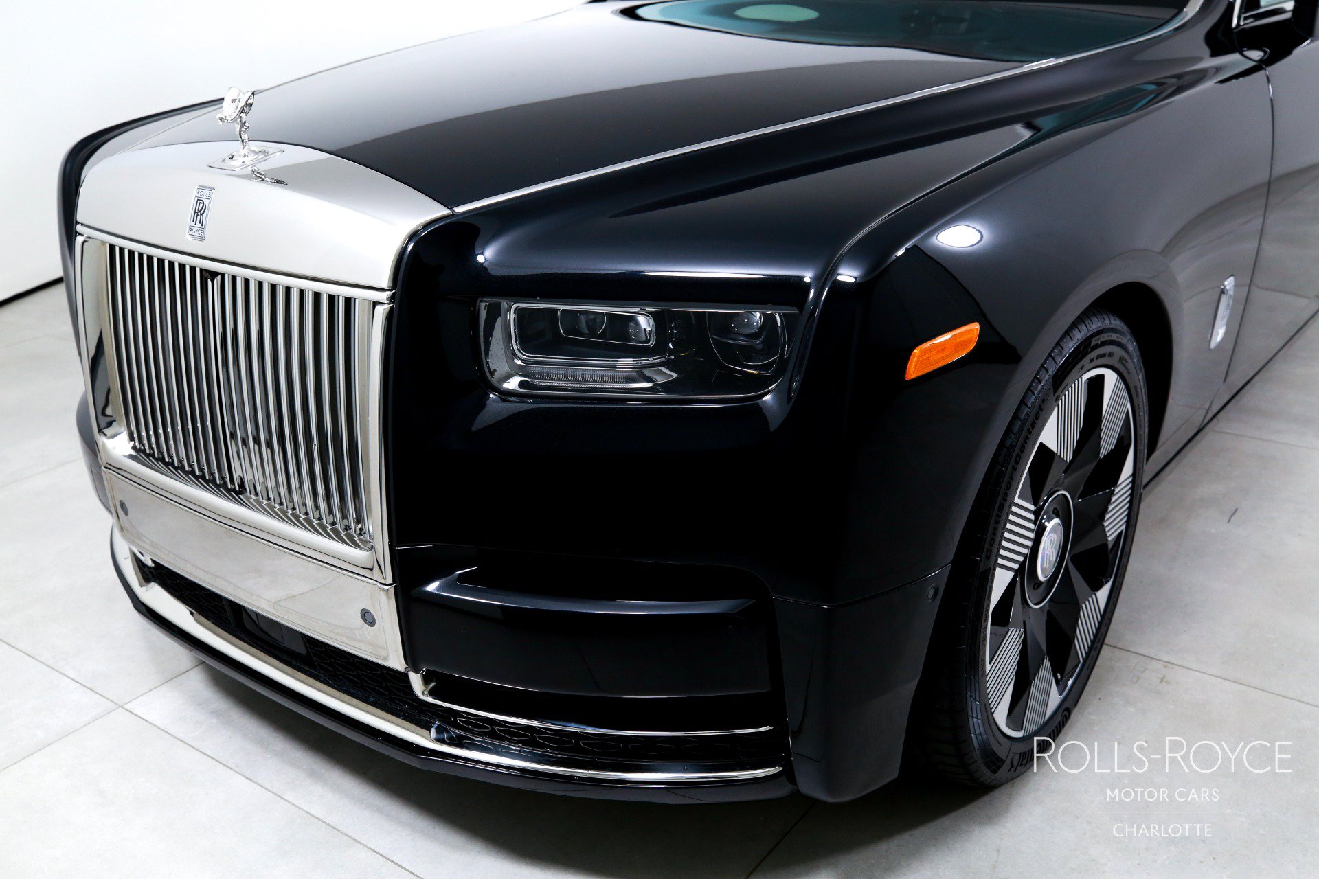 New 2027 Rolls-Royce Phantom Sedan RWD image 44