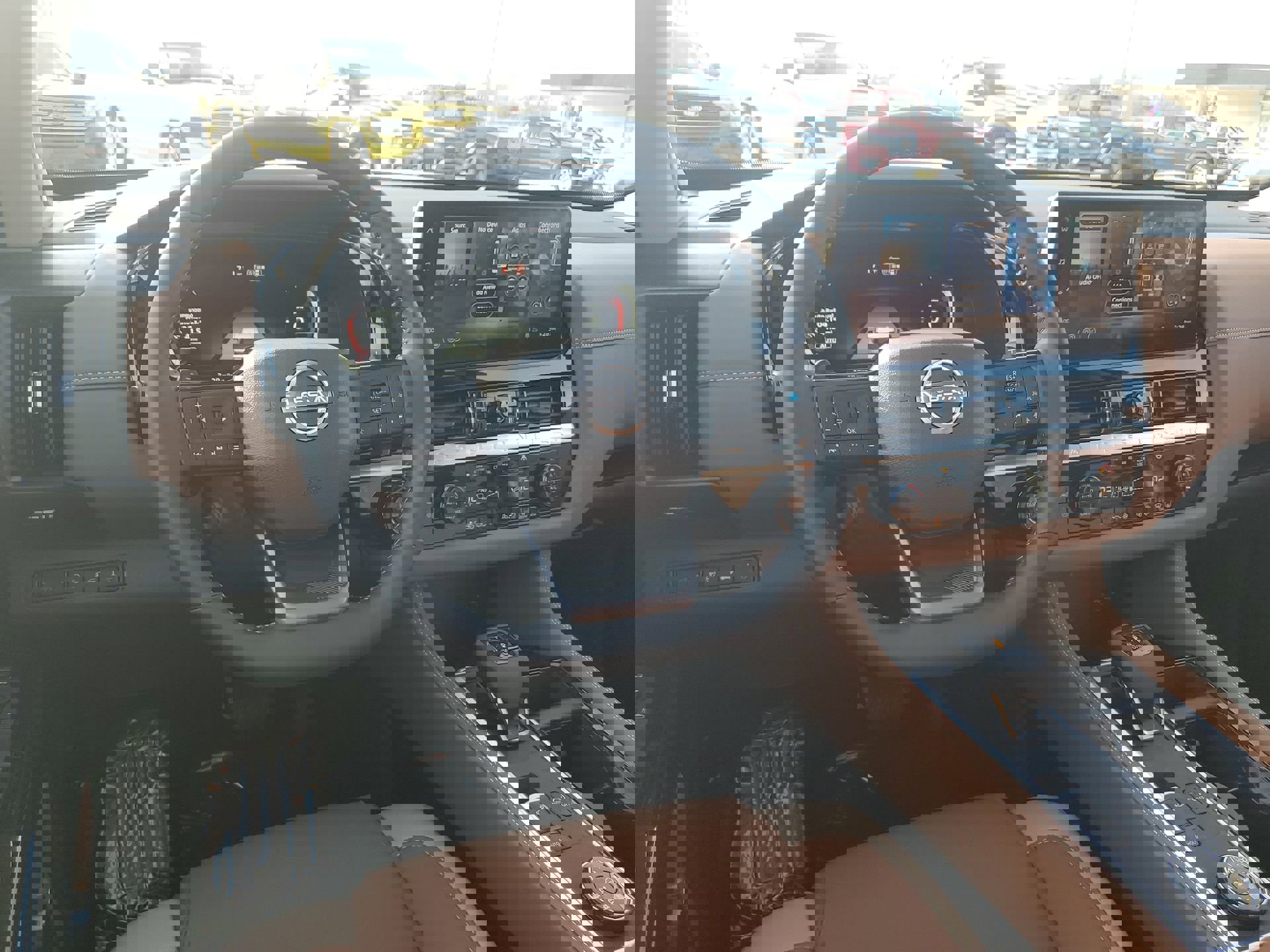 Used 2026 Nissan Pathfinder Platinum image 19