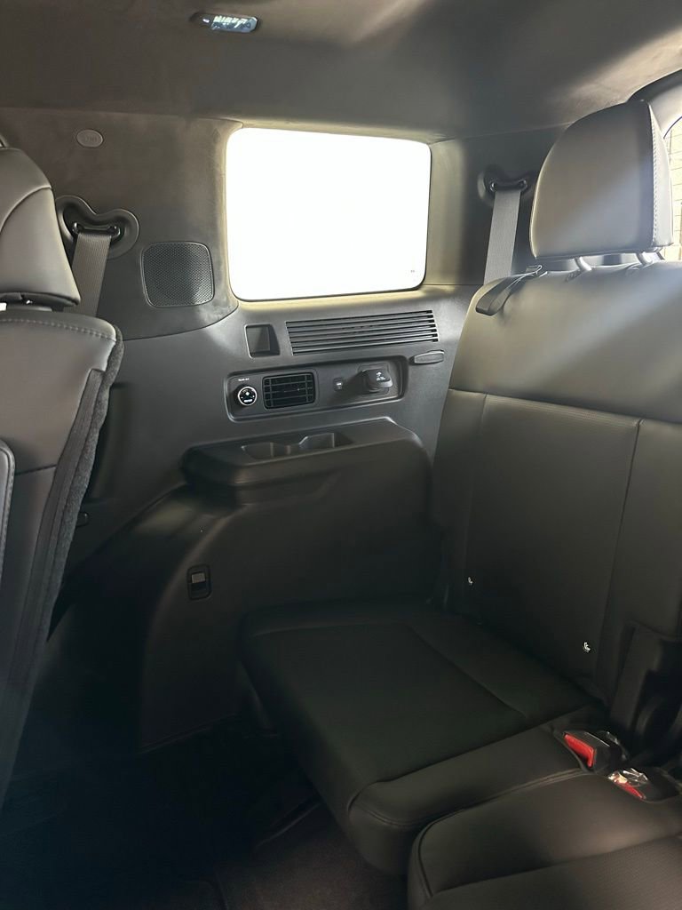 Used 2025 Hyundai Santa Fe Calligraphy AWD/4WD image 29