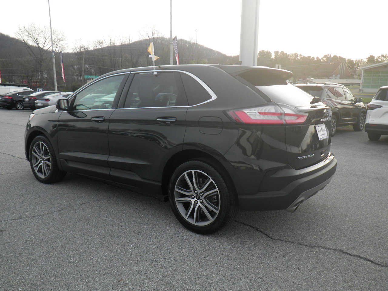 Certified 2024 Ford Edge Titanium w/ Equipment Group 301A image 4
