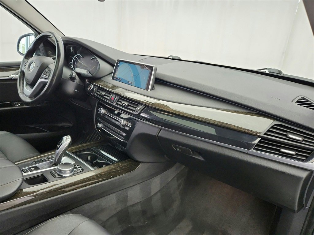 Used 2017 BMW X5 xDrive35d image 35