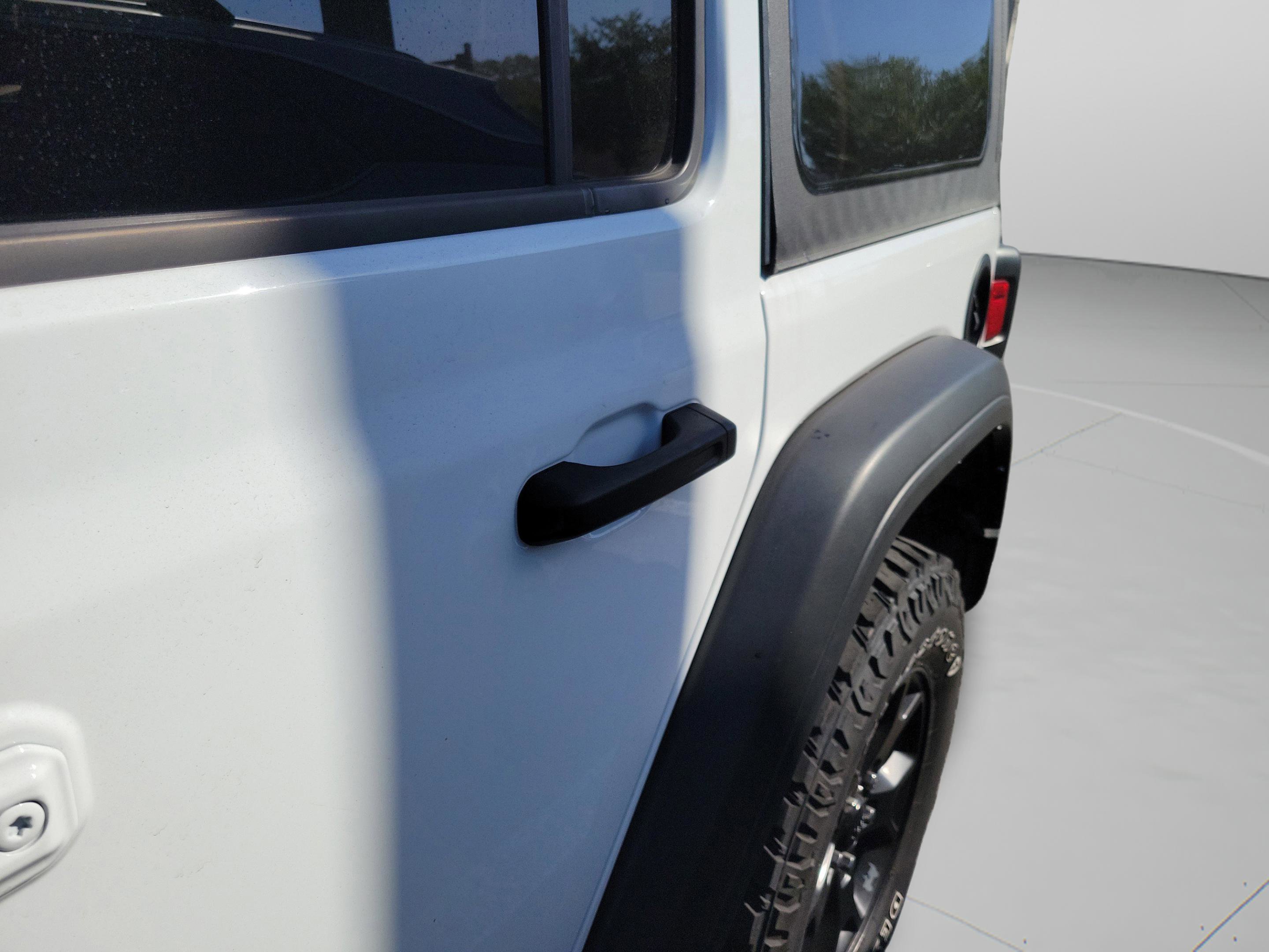 Used 2023 Jeep Wrangler Unlimited Sport AWD/4WD image 27