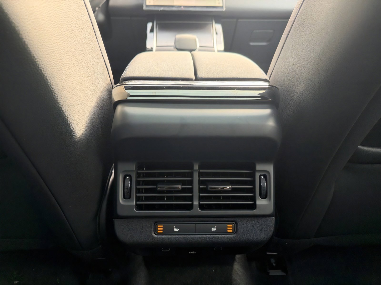 New 2026 Land Rover Range Rover Evoque Dynamic SE image 15